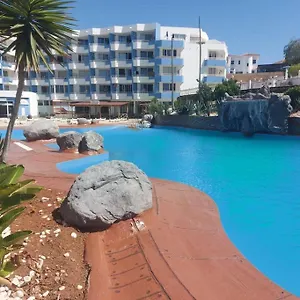 https://cosy-studio-with-balcony-at-golf-del-sur-tenerife.in-canary-islands.com